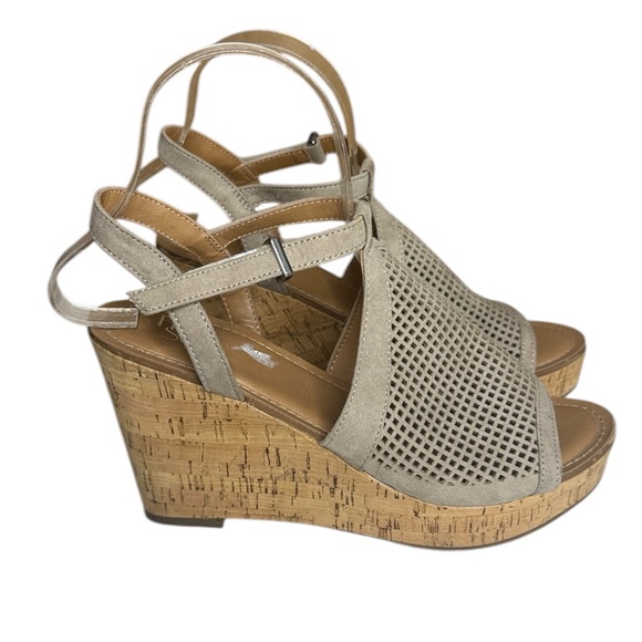Franco Sarto Shoes - Franco Sarto Women's Canyon Taupe Synthetic Wedge Sandals